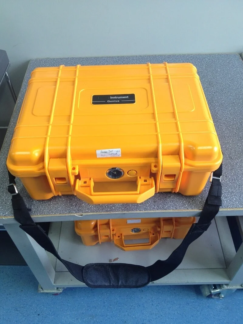 Handheld-XRF-Analyzer-carrying-case